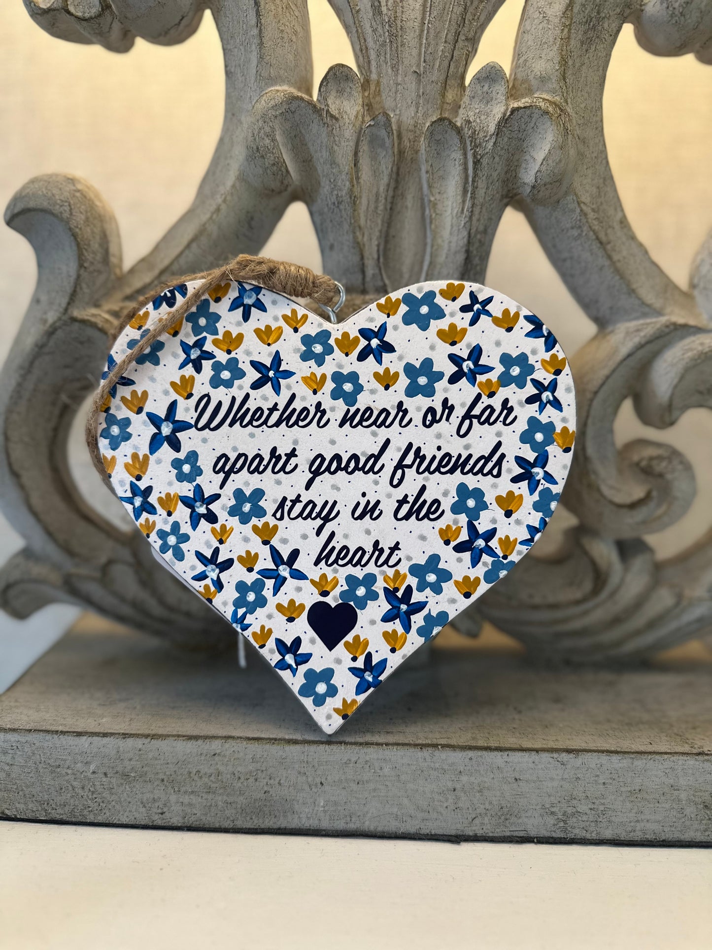 Large Friend Quote Heart