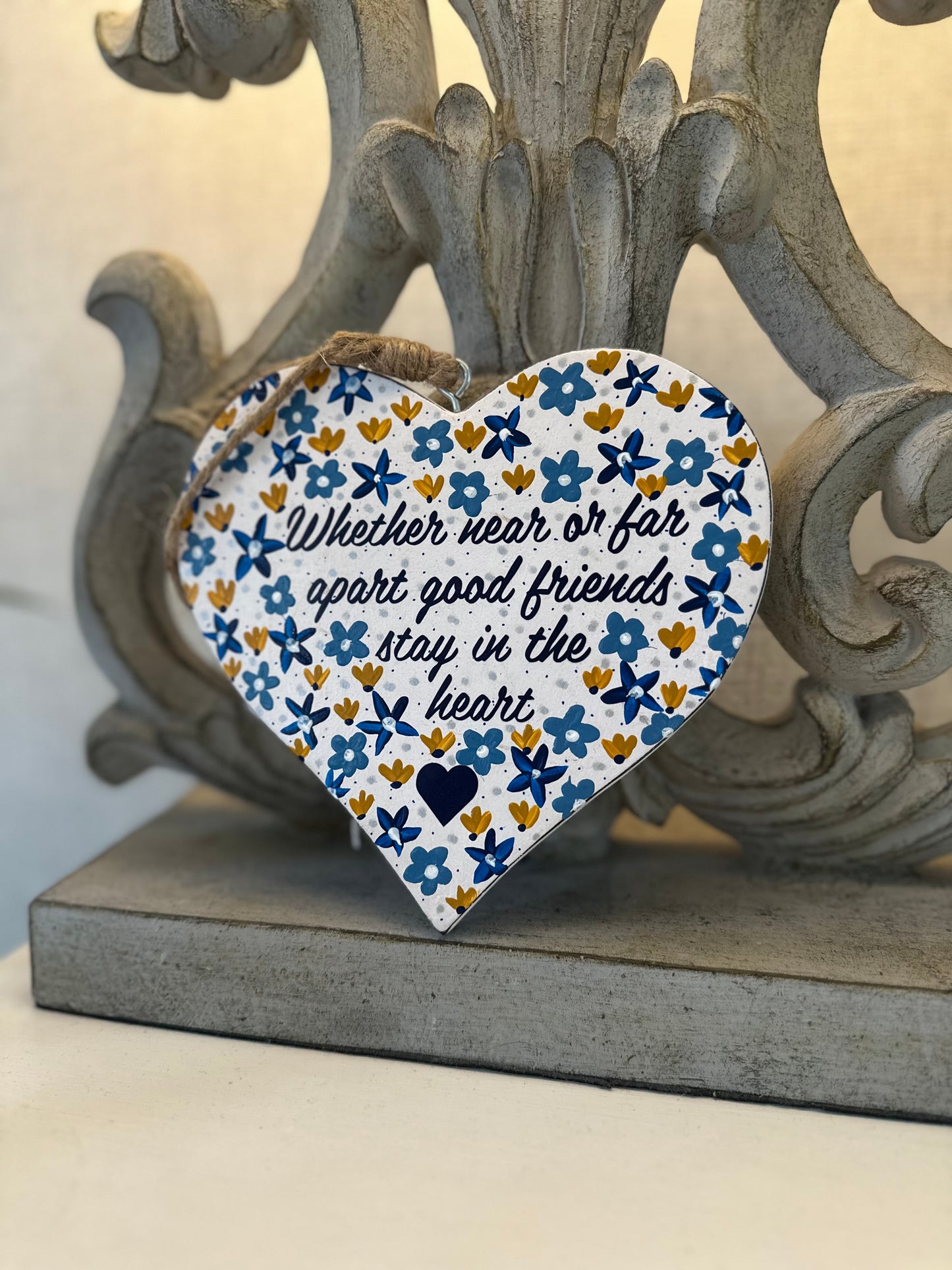 Large Friend Quote Heart