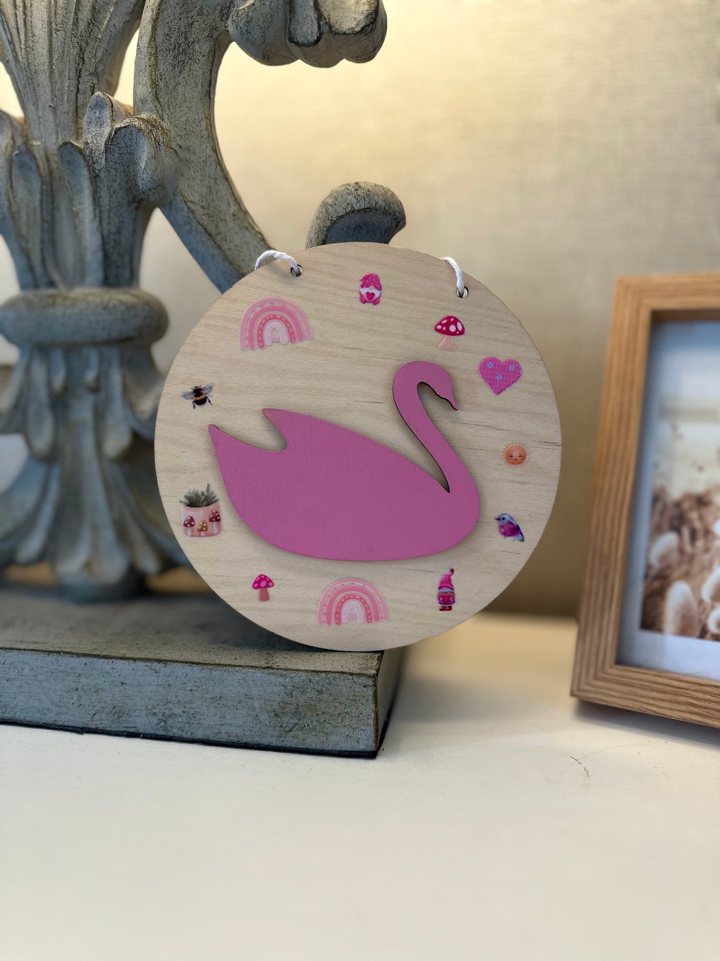 Swan hanging wooden disc