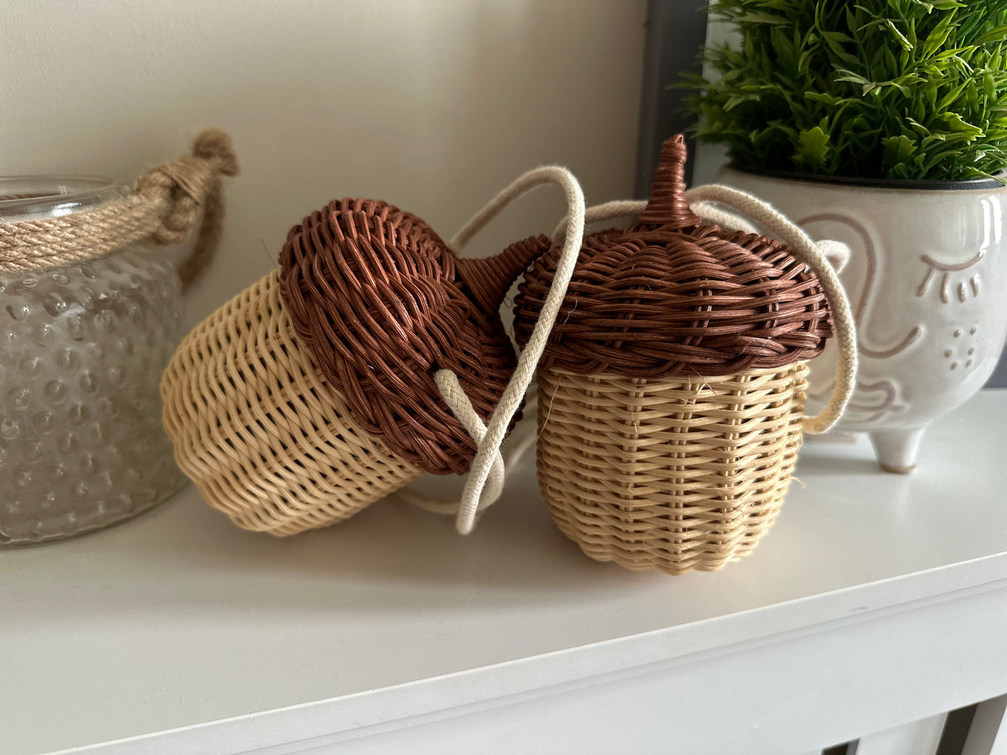 Acorns Rattan Light Brown