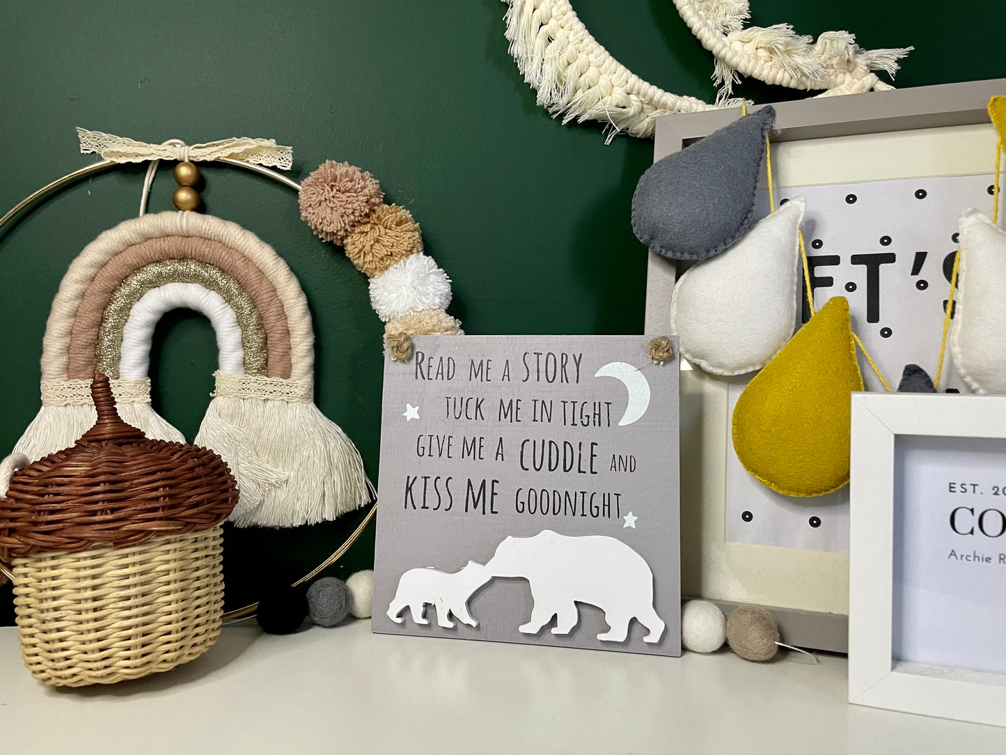 Read me a story wooden plaque