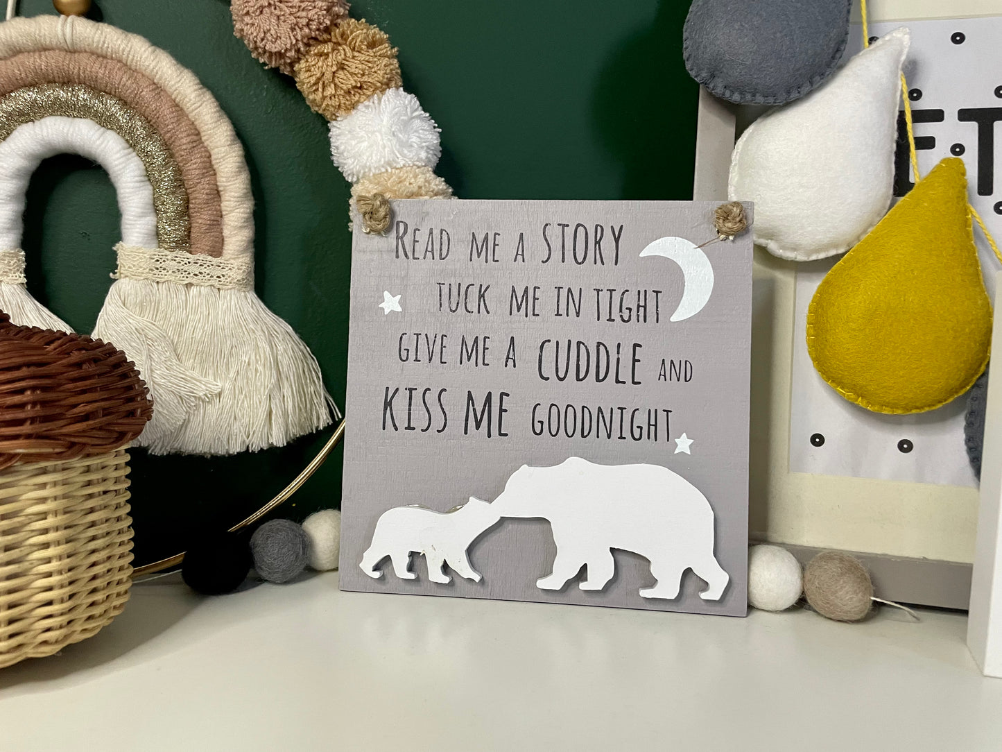 Read me a story wooden plaque