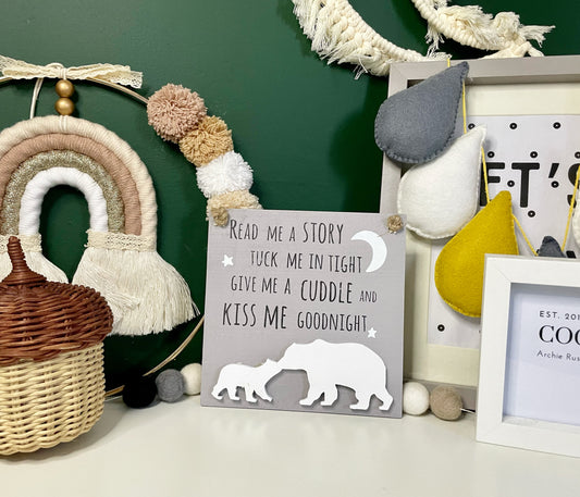 Read me a story wooden plaque